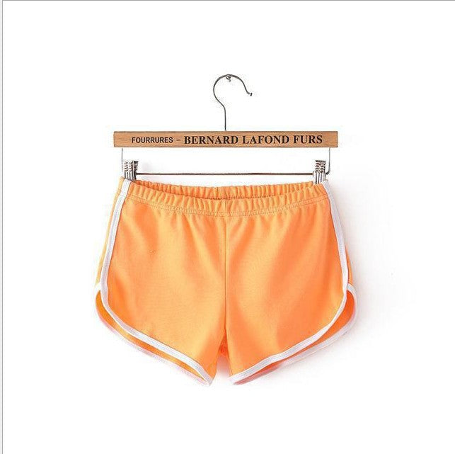 Shorts Sportivi Donna in Seta di Latte – Comodi e Colorati