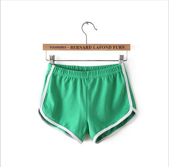 Shorts Sportivi Donna in Seta di Latte – Comodi e Colorati