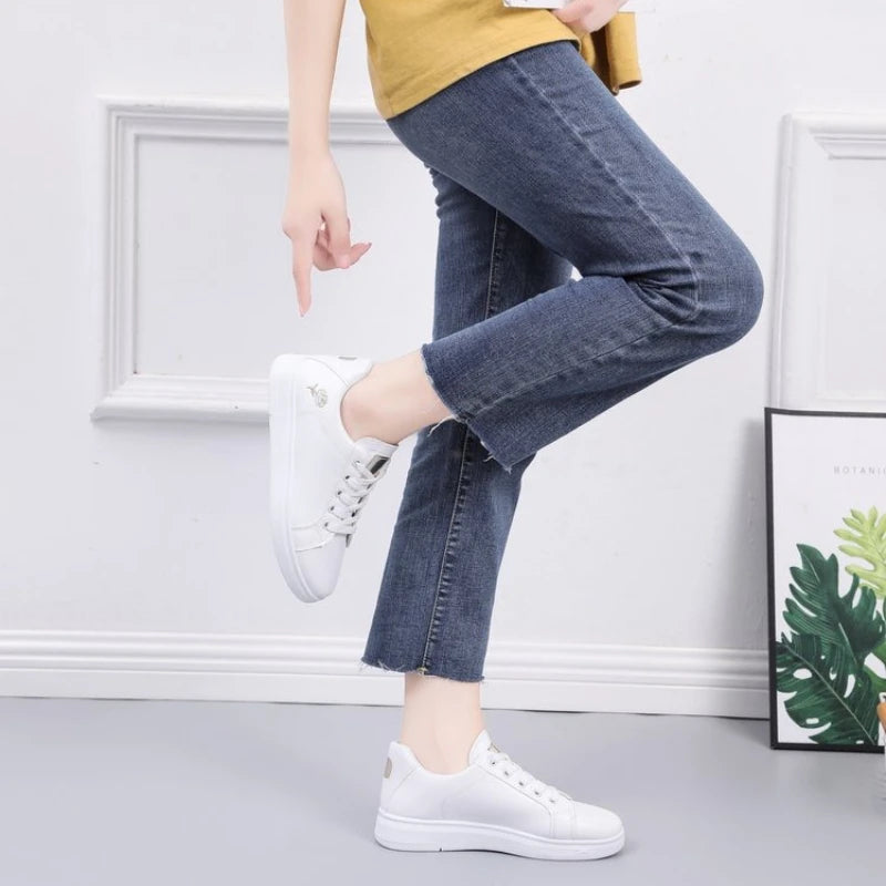Sneakers Donna Traspiranti con Ricamo Floreale – Comode e Casual